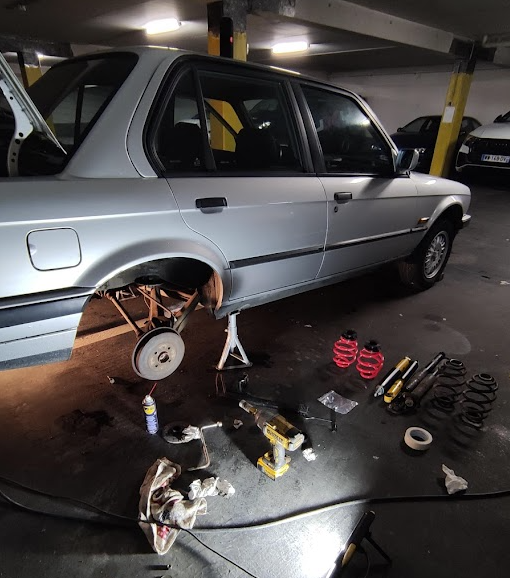 BMW E30 Restoration
