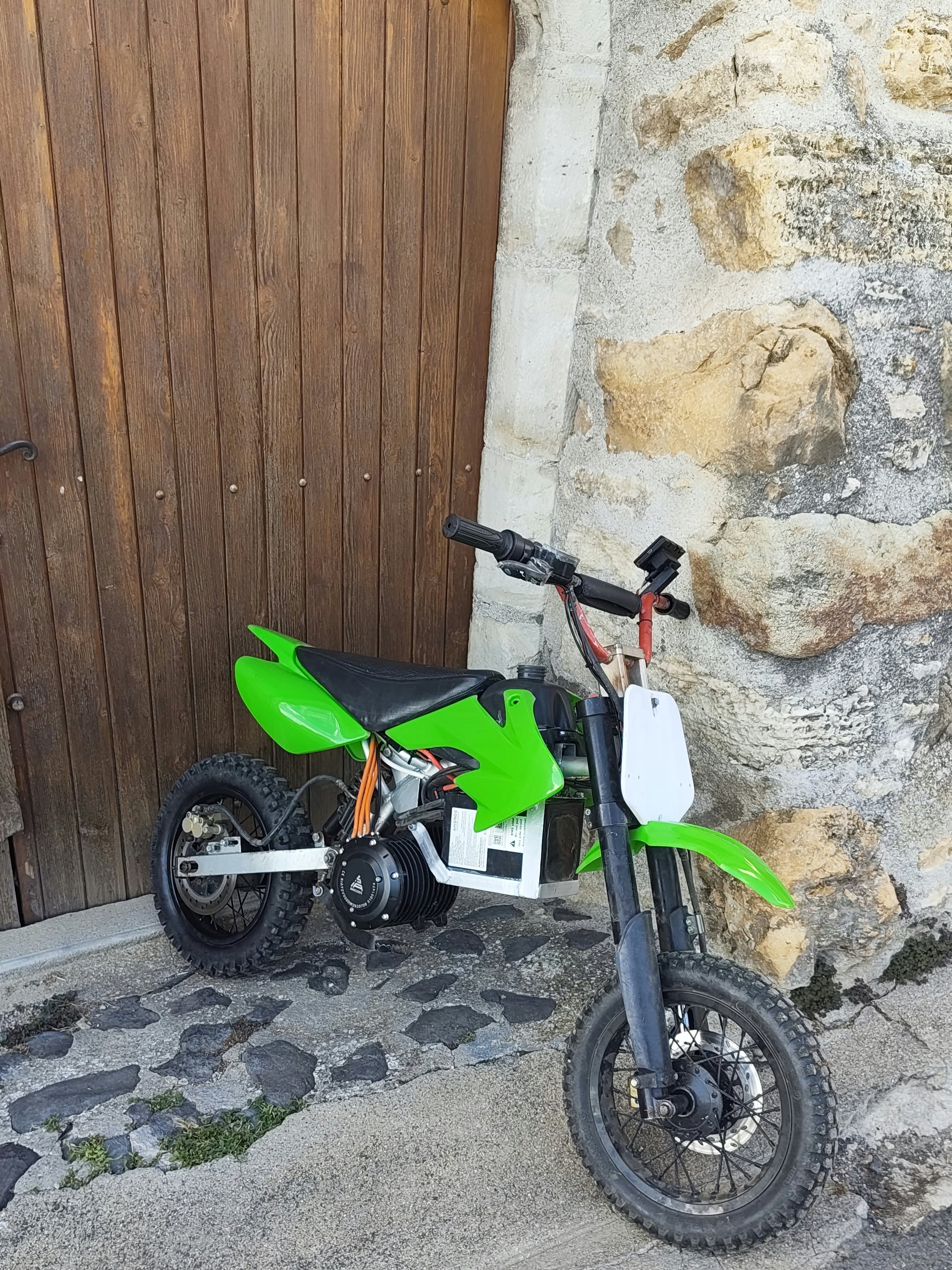 15 kW electric pitbike conversion completed build
