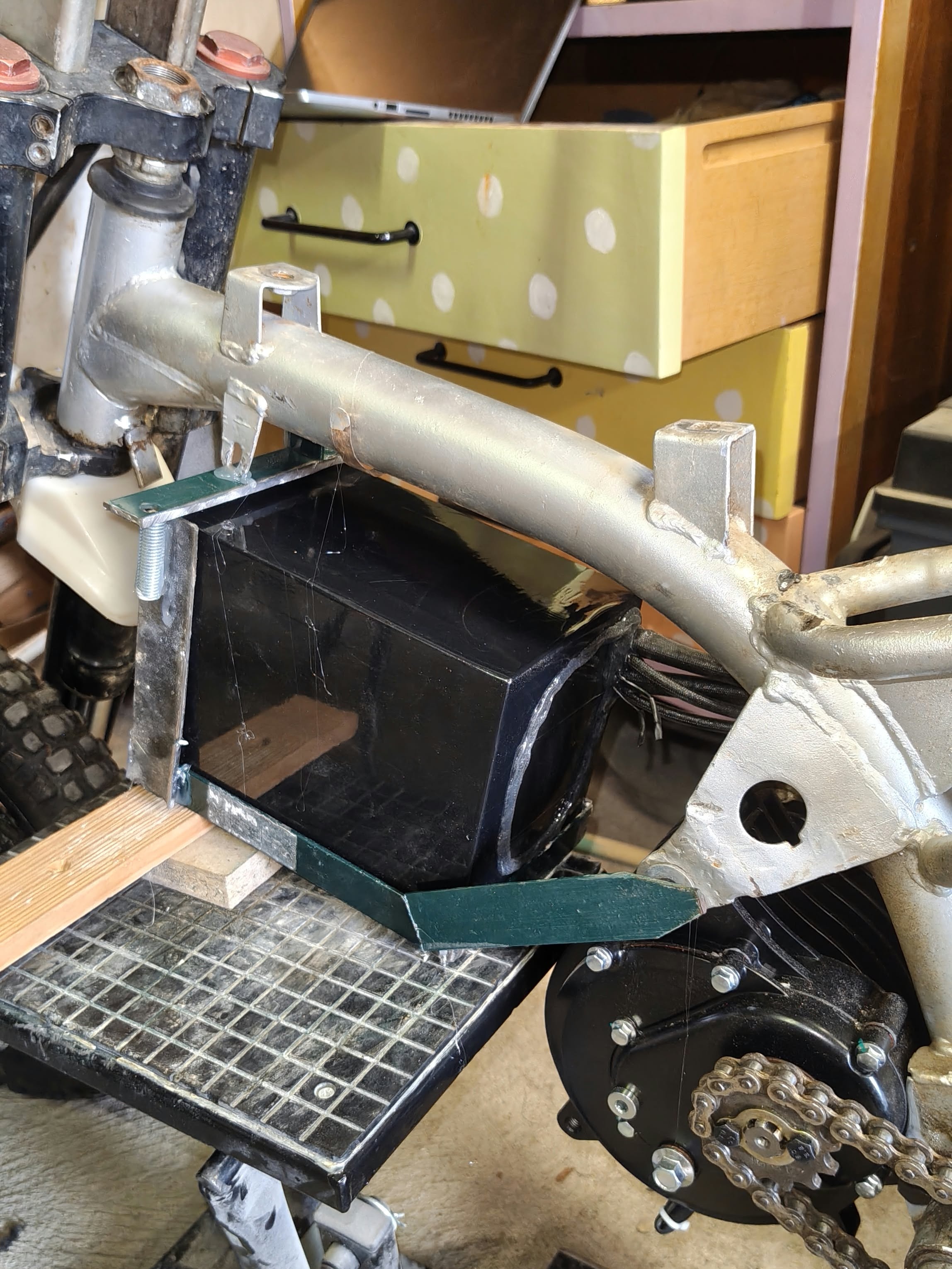 QS138 motor mounting and mechanical integration